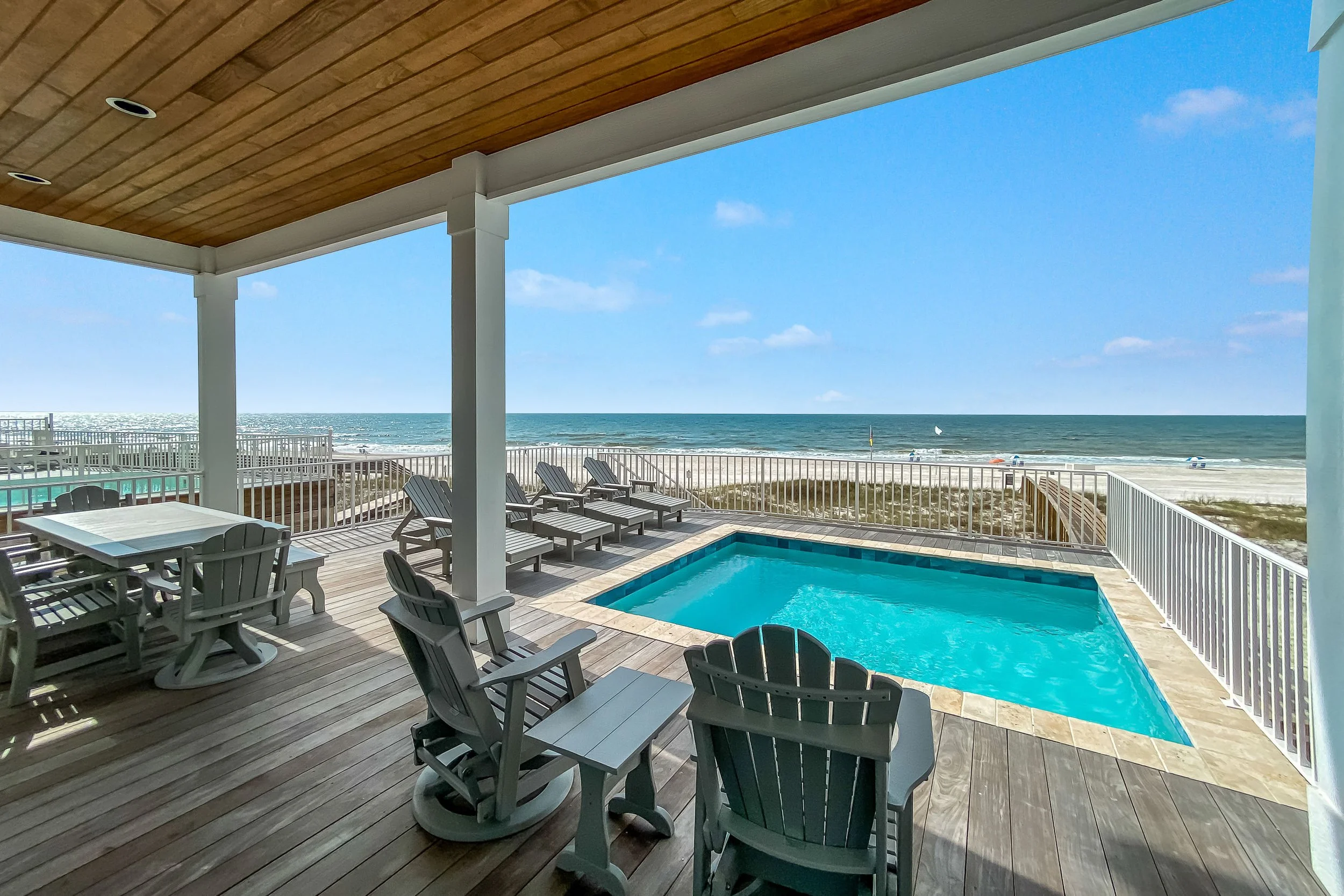 Brown by the Beach | Book Your Beach Getaway Today — Scott Brown